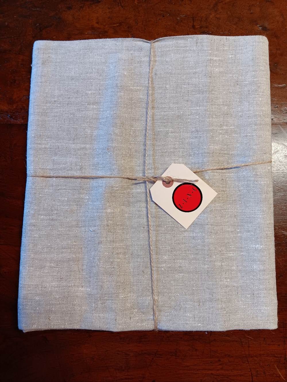 Zinc Neutral Linen Tablecloth